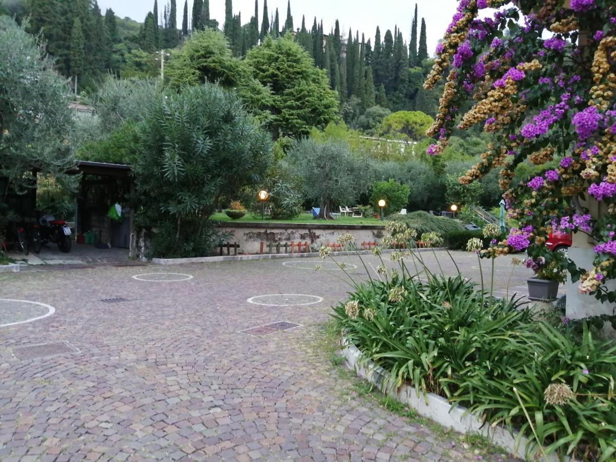 Ostello Delle Cartiere Toscolano Maderno Kültér fotó